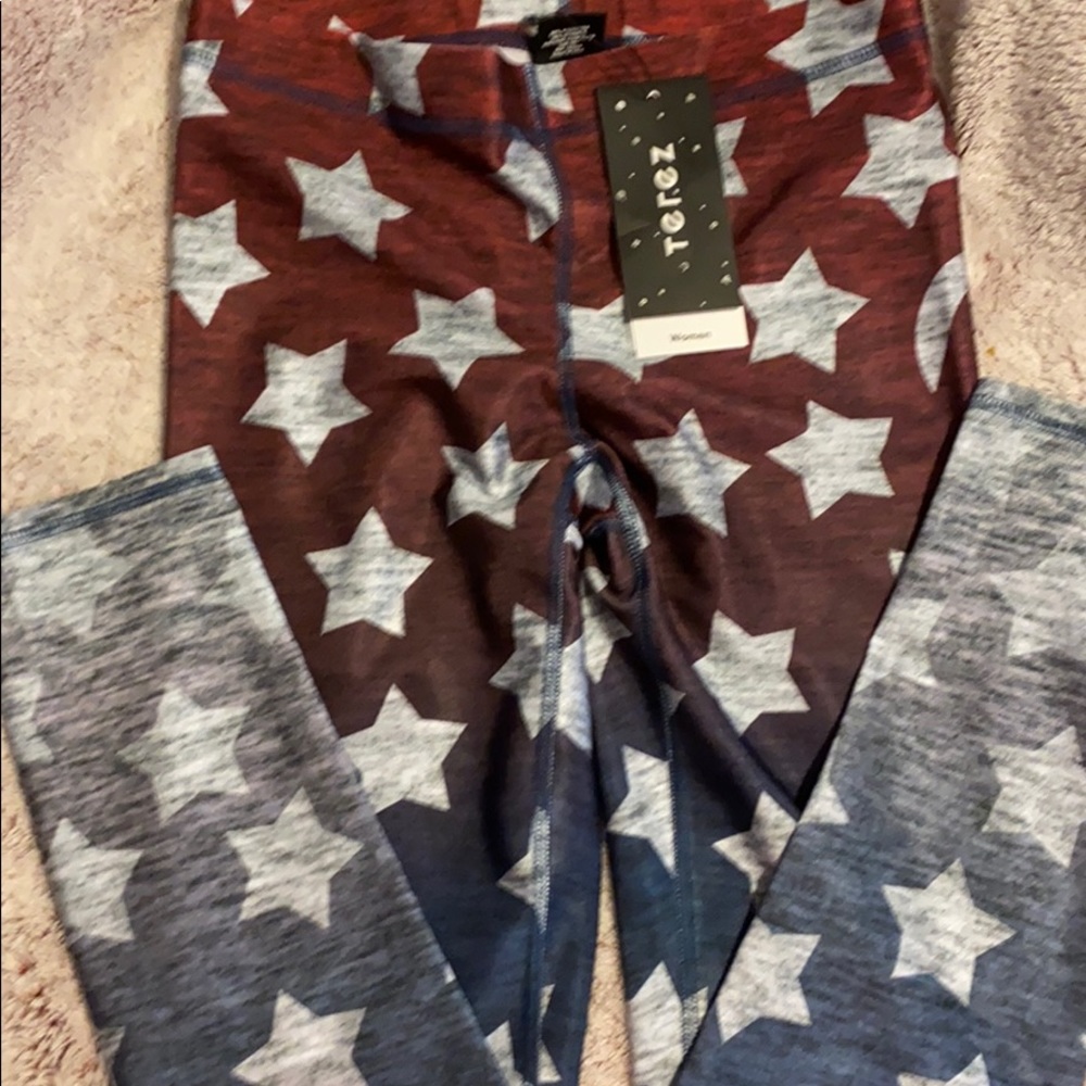 NWT red white and blue workout leggings peloton terez